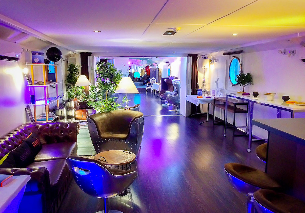 6 salle lounge + bar